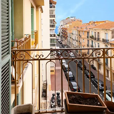 Apartment Lazur Edouard Vii - A 300 M Des Plages Menton